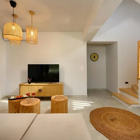 Oliva Villa *